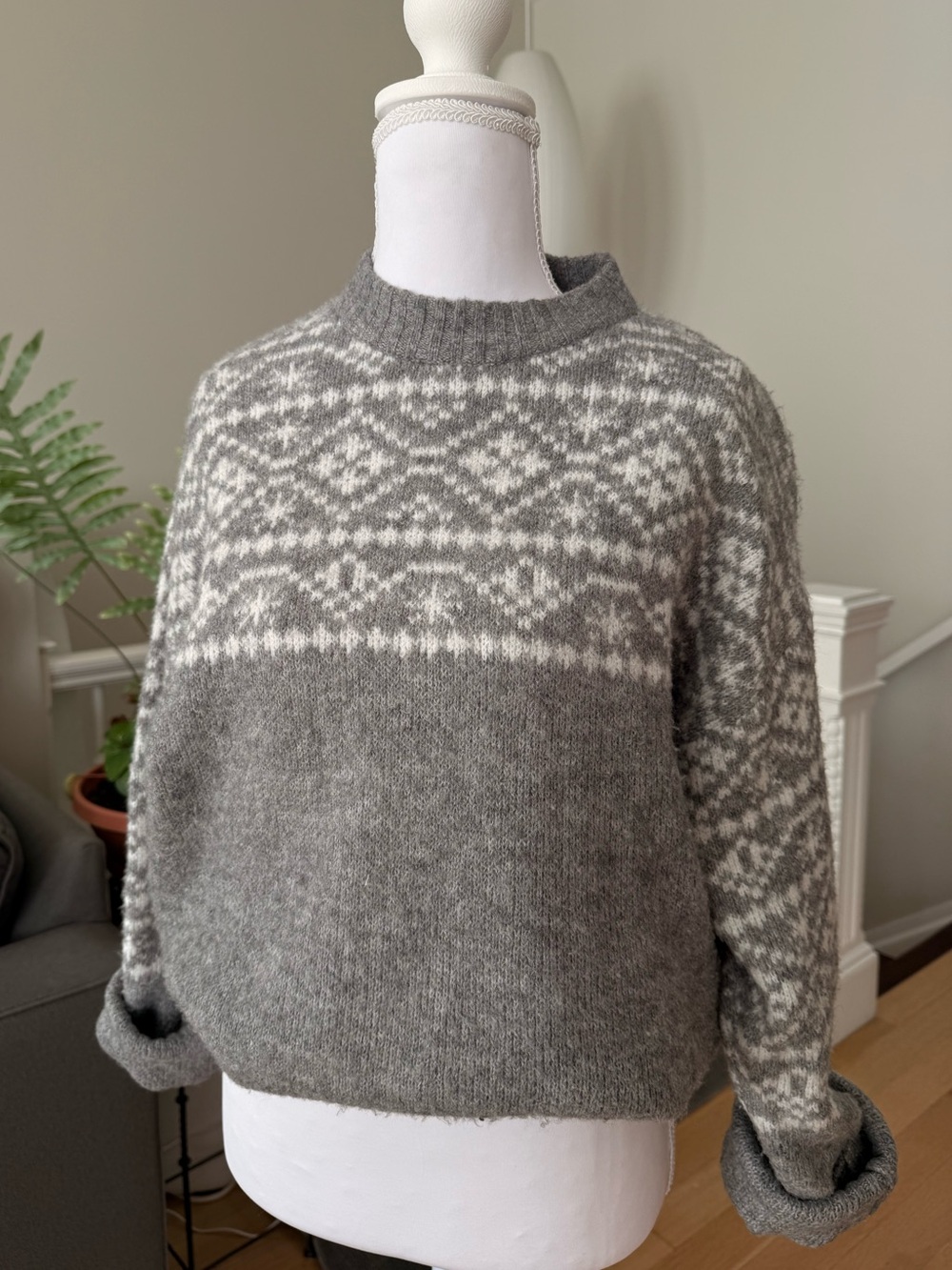 Cotton On grey cozy crewneck